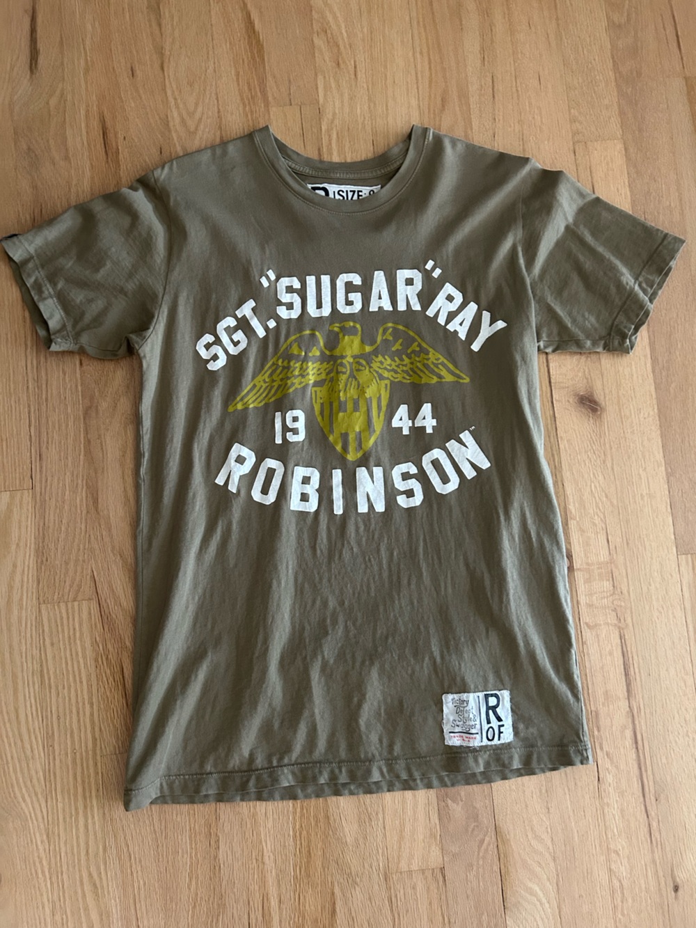Roots Of Fight Sgt. Sugar Ray Robinson Boxing Shirt Mens small Army Green WWII
